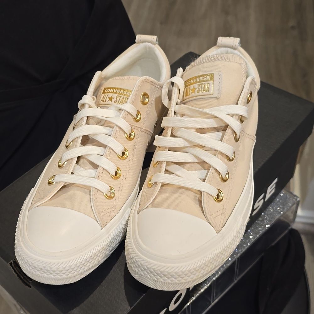 Converse Chuck‎ Taylor All Star Madison Sneakers- Off White - Picture 7 of 9